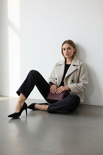 Vireo Club Beige Plain Feather Textured Short Coat