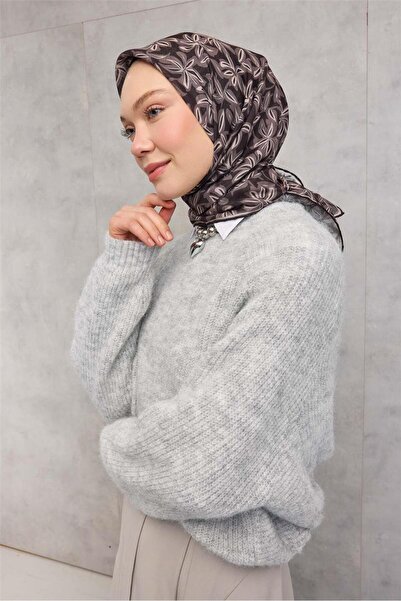 Silk Home وشاح ناعم من القطن والبوليستر بنمط زهور بني وأسود 90*90