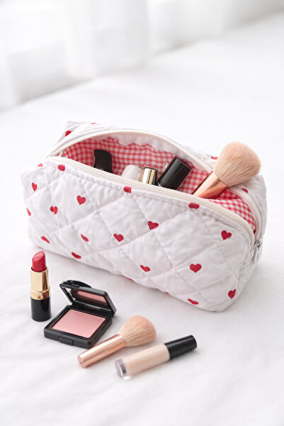 Zeyne Zyn02 Quilted and Heart Detailed Makeup Bag