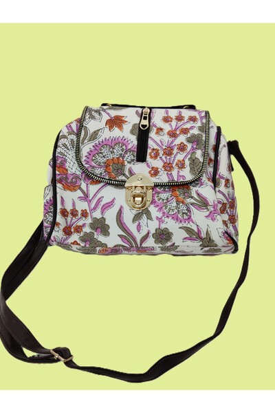 PRIYA'S PANACHE Floral Print Sling Bag for Women