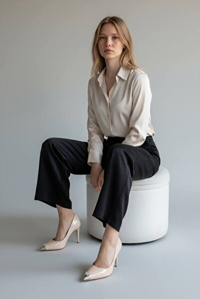 İST FİDAN KUNDURA Kadın Kelebek Toka Detaylı Stiletto Topuklu Ayakkabı