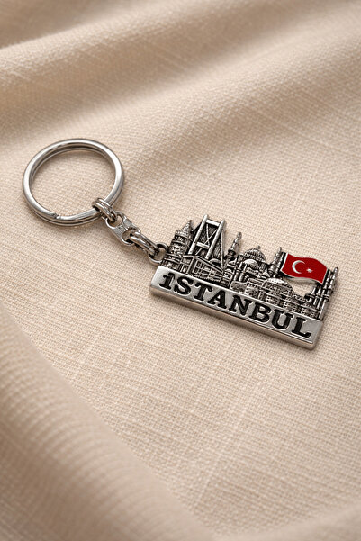 Elen Istanbul Silhouette & Turkish Flag Metal Keychain