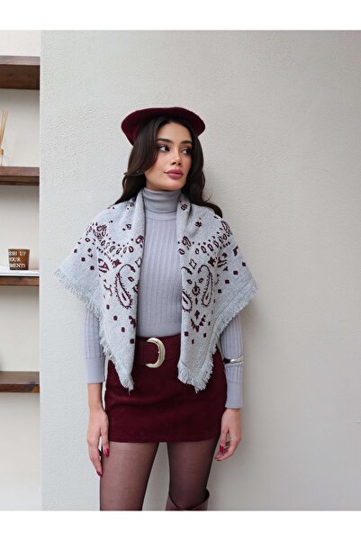 ESRAHELVACI Tasseled Ethnic Pattern Shawl