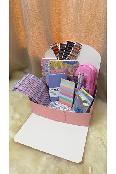 In My Era New Year Bookworm & Stationery Bundle – 9 Essentials | Gift Box