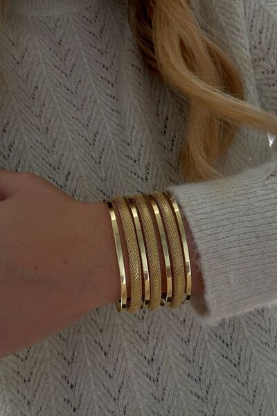 Trendy Butik Çelik Üç Sıralı Altı Açık Kelepçe