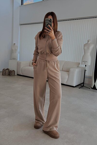 ELVAN TOLON Camel Zippered Tracksuit Set