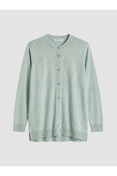 LC Waikiki سترة تريكو نسائية ذات رقبة دائرية باللون الأخضر حياكة دانتيل