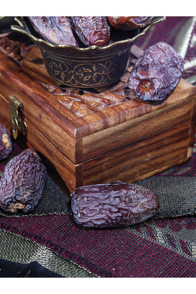 MEDİNE Amber Hurması Kendi Bahçelerimizden İthal 5 KĞ