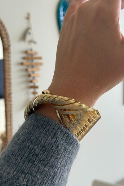 Trendy Butik Steel Auger Open Clamp