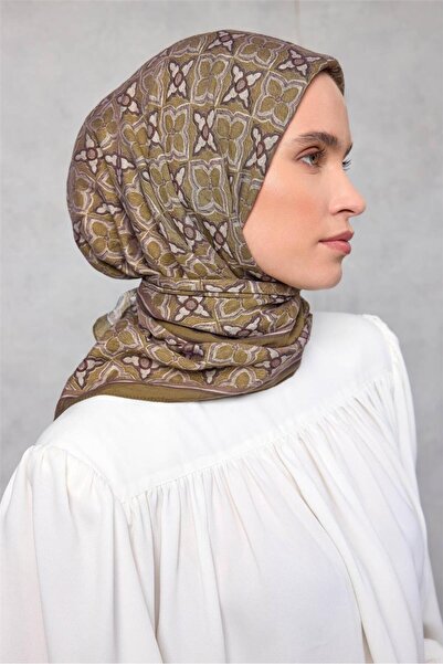 Silk Home وشاح فيسكوز فيلورا بنقشة البرسيم باللون الأخضر الزيتوني مقاس 90×90