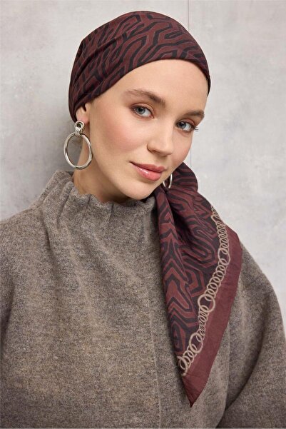 Silk Home وشاح فيسكوز فيلورا بنمط سلسلة للفصول الأربعة باللون الأسود الدخاني ...