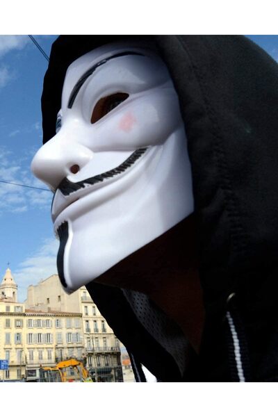 BrainGiggles قناع هالوين فينديتا