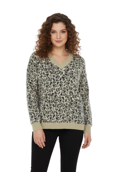 lavella Women's V-Neck Leopard Pattern Bearded Knitwear Sweater Bgl-St05079