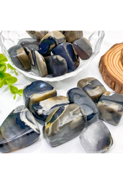 Choice قطعتان عشوائيتان من العقيق البركاني، قطعتان من حجر العقيق البركاني - ف...