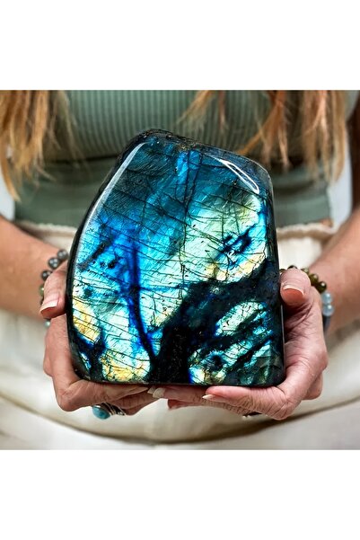 Choice 500-800g One Bohemian-style rainbow labradorite crystal sculpture - a ...