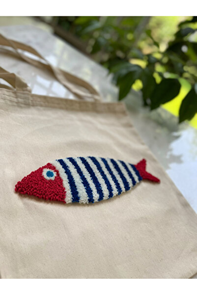 EL YAPIMI Punch Nakışlı Balıklı Bez Çanta