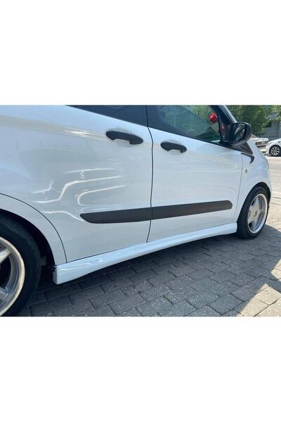 GÜNEŞLİ GARAJ Ford Tourneo Courier Yan Marşpiyel (Plastik) 1 Adet SOL