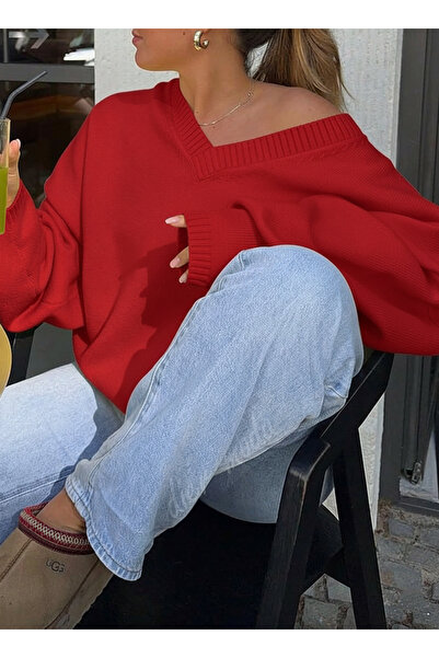 Dier Moda Women's Red V-Neck Oversized Knitwear Sweater, Knitwear Sweater Fmo...