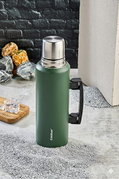 VENETTO ترمس فولاذي بطبقة مزدوجة سعة 1.5 لتر - يحافظ على الحرارة لمدة 24 ساعة...