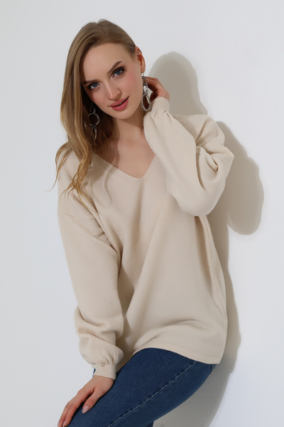 Devinka Women's V-Neck Casual Oversized Soft Knitwear Sweater
