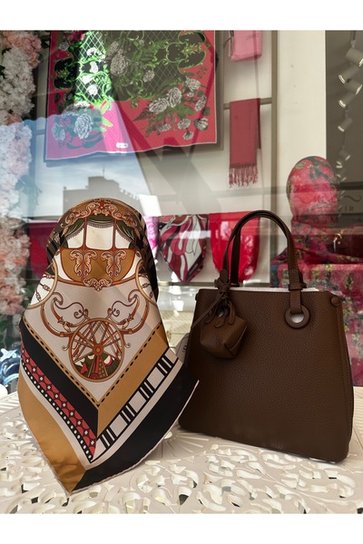 EGGO COUTURE وشاح حرير تيفيل