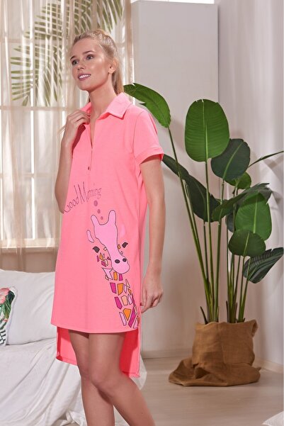 Stylish A feminine loungewear set with an attractive design and soft, comfort...