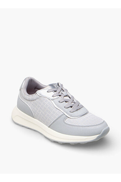 Flora Bella by Shoexpress حذاء رياضي نسائي برباط مزين بنقشة المونوغرام