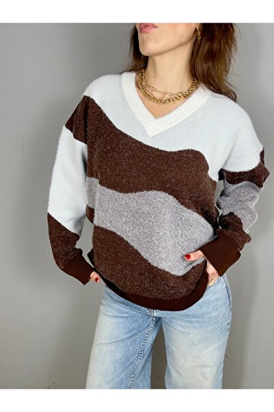 GND Women's V-Neck Beard Yarn Knitwear Sweater
