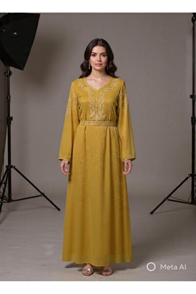 NALA FASHION Mustard-colored jalabiya with luxurious embroidery