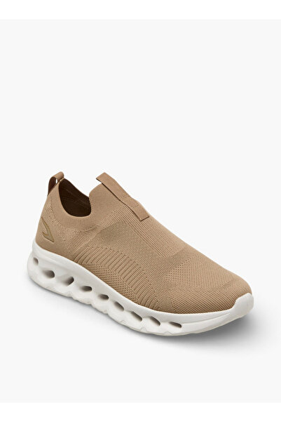 Dash Men Slip-On Sports Shoes
