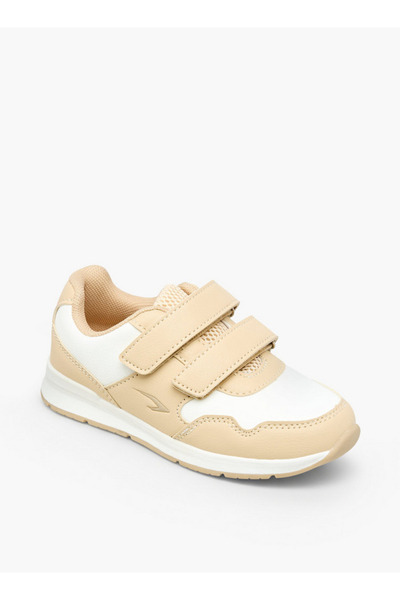 Dash Sports Shoes with Hook & Loop Closure