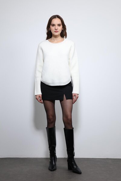 Antioch Ecru Button Detailed Knit Sweater