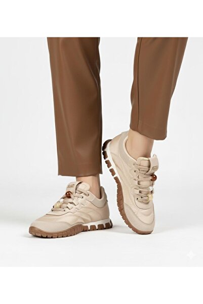 LABRONA Women's Lace-Up Colorful Sole Detailed Sneaker Walking Shoes