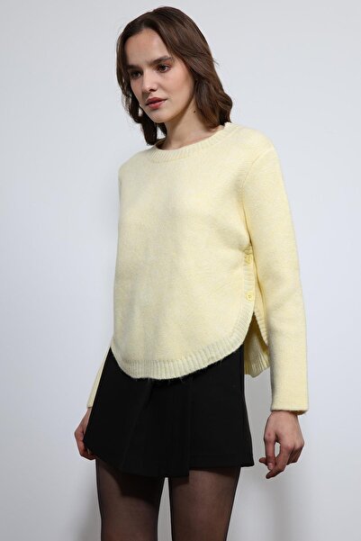 Antioch Yellow Button Detailed Knitwear Sweater