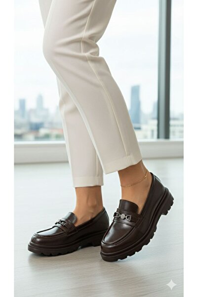 guijarro Women's Matte Patent Leather Stone Chain Detailed Thick Serrated Sol...