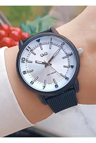 Q&Q Unisex Silikon Kayışlı 10 Atm Su Geçirmez Kol Saati