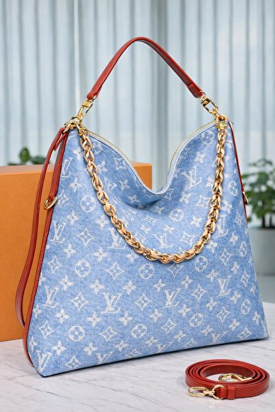 MoonliWear Women's Shoulder Bag with Chain Detail