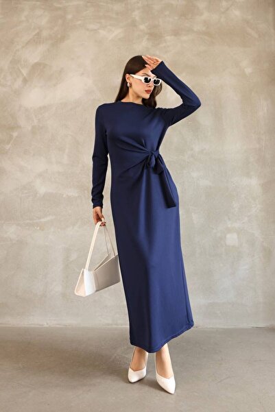 AcesModa فستان نسائي من القماش المشدود