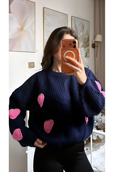 Bisou Kalp Detaylı Triko Kazak