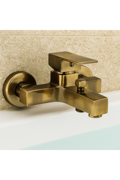 banyosepeti صنبور حمام مربع عتيق - موفر للمياه، تصميم عصري SquareFlow