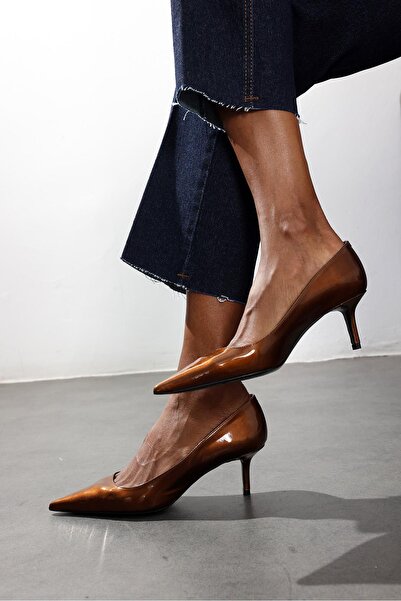 5in1Canpolat Caramel Patent Leather Classic Stiletto 25445