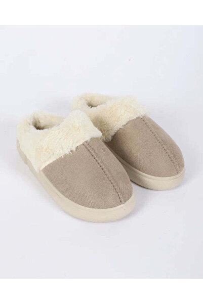 Chirpy Women's Furry Indoor Shoes - Fuzzy