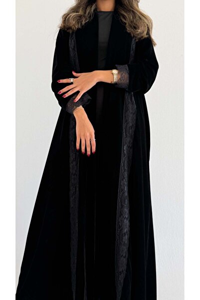AYA MWE910 - عباية مخمل مع اطراف دانتيل
