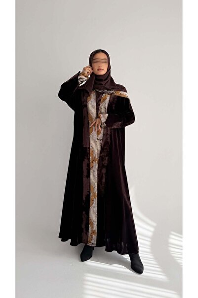AYA MWT822 - Velvet abaya with front inserts and sleeves