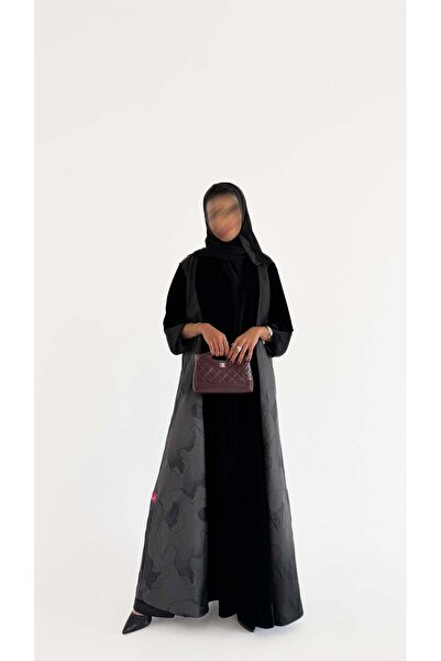 AYA MWT587 - عباية مخمل مع جاكار أسود