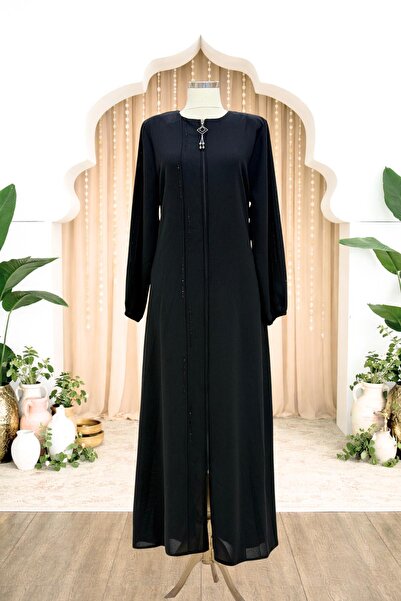 Amine Hüma Elvan Ferace Siyah