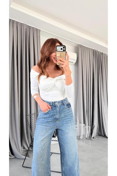 pelin yıldız butik Eliza Front Gathered Off-Shoulder Blouse