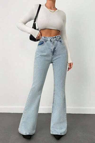 StreetWear Outlet Women's Flared High Waist Jeans