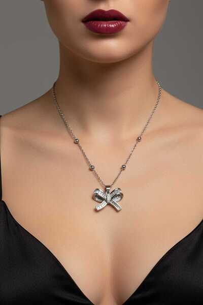 NKIE JEWELS قلادة فضية اللون على شكل فيونكة من الفولاذ - 3771