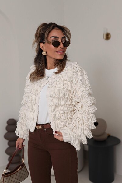 Lady Beezy Boutıque Püskül Detaylı Taşlı Tek Düğme Hırka Ceket EKRU